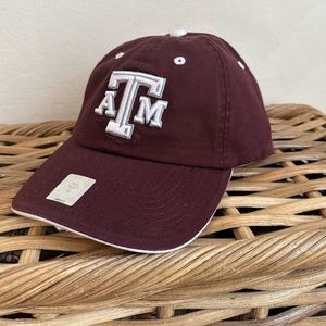 Texas A&M university adjusts curved bill hat cap retro ATM Aggies